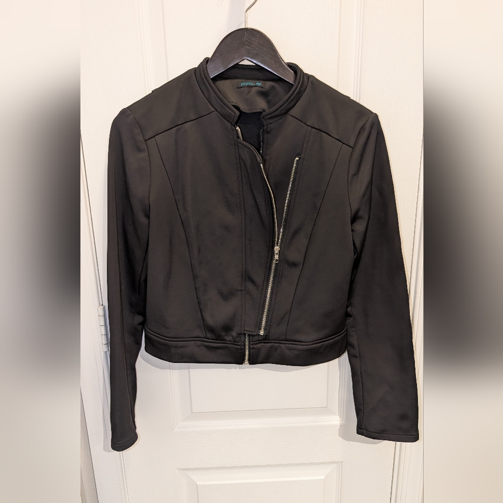 Cals Motorcycle Style Cropped Black Jacket Size Large